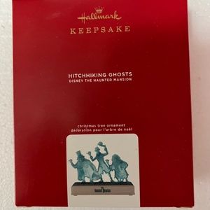 Hallmark Disney Park Haunted Mansion Hitchhiking Ghosts Ornament